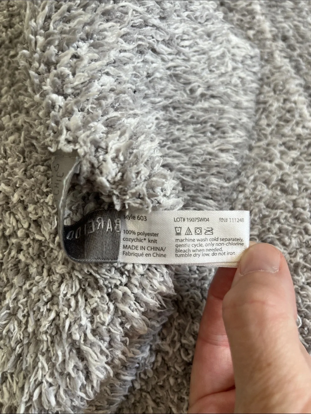 Barefoot Dreams CozyChic Gray White Throw Blanket Style 603 Soft Luxury Knit